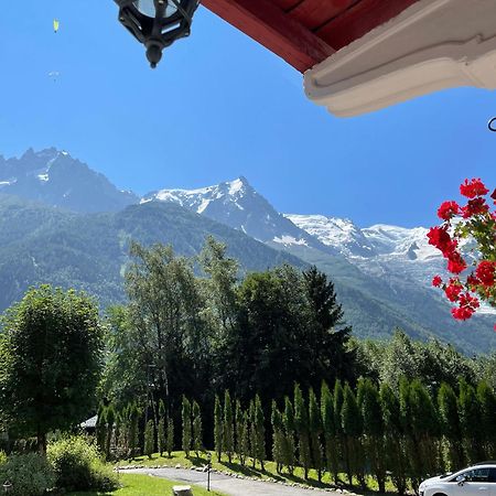 Chalet Hotel La Sapiniere Chamonix Exterior photo