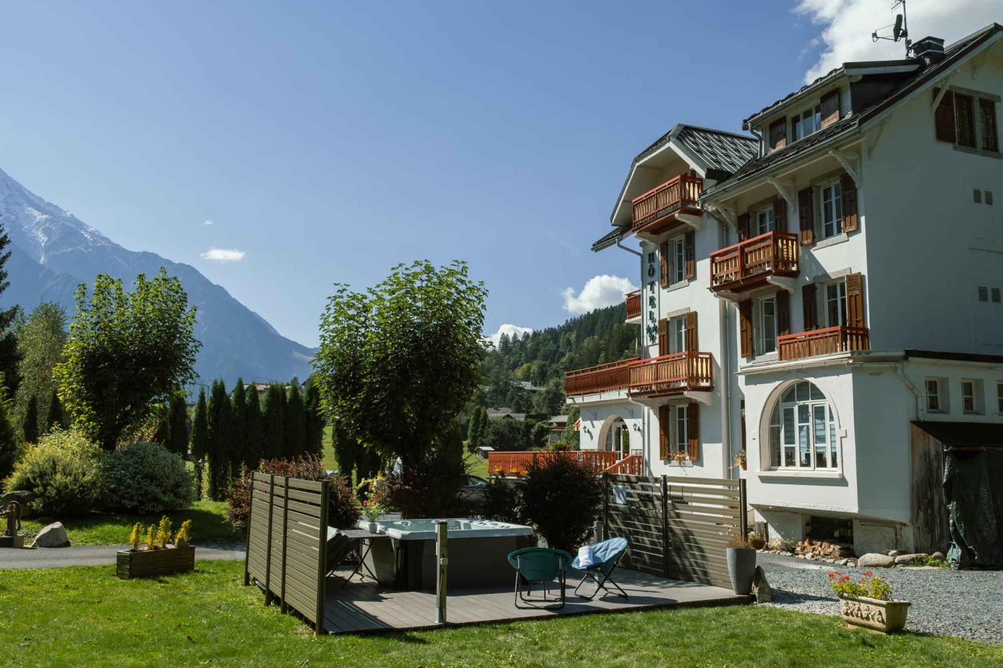 Chalet Hotel La Sapiniere Chamonix Exterior photo