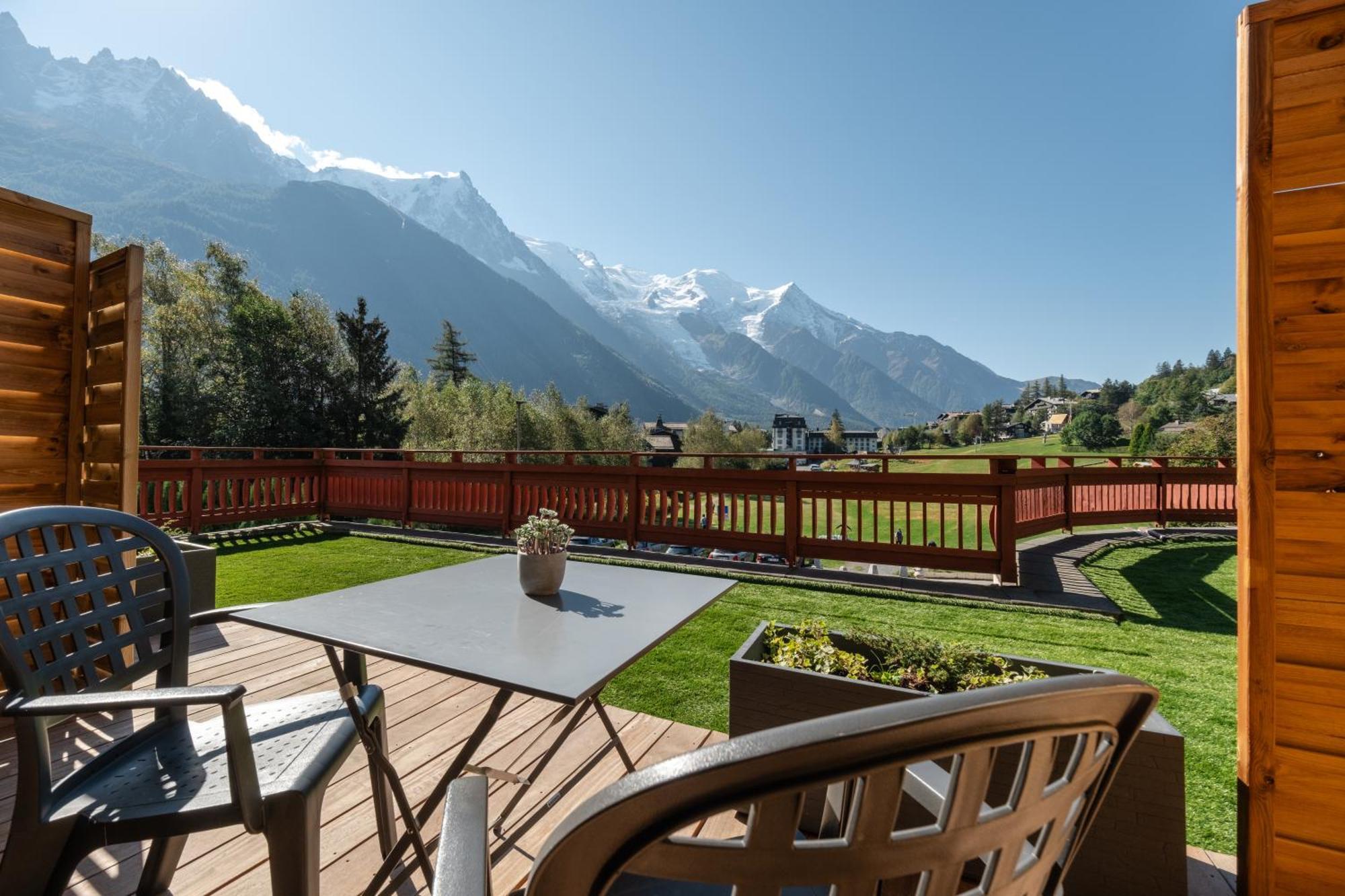 Chalet Hotel La Sapiniere Chamonix Exterior photo